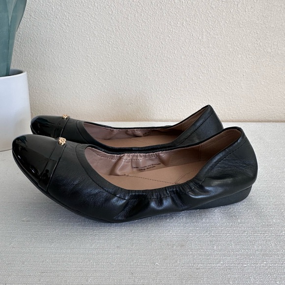 Cole Haan Black Leather Patent Cap Toe Stretch Ballet Flats Women’s 8.5B - Picture 2 of 12